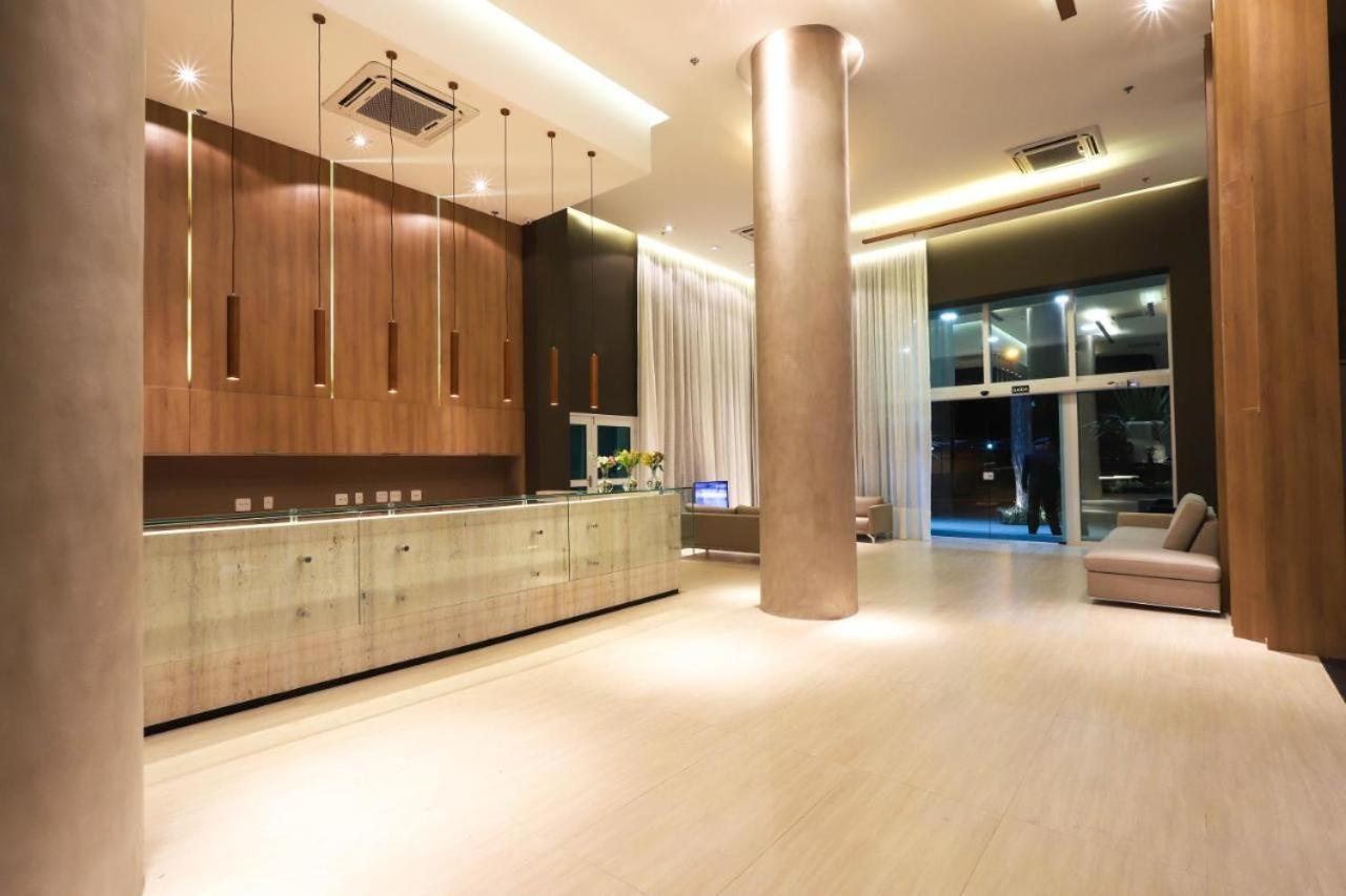 Quarto Executivo Para Sua Estadia De Trabalho 坎波斯多斯戈塔卡兹 外观 照片