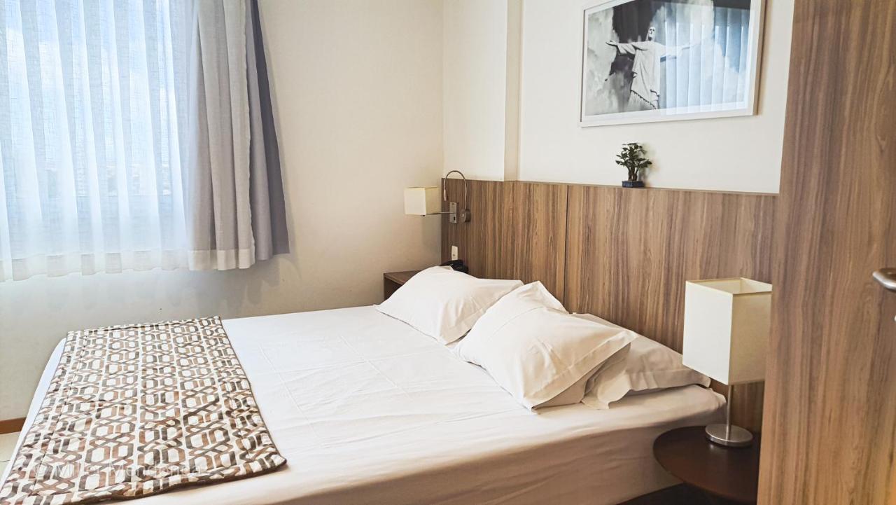 Quarto Executivo Para Sua Estadia De Trabalho 坎波斯多斯戈塔卡兹 外观 照片